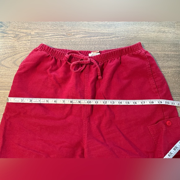 Retro 90s Mom Shorts Made in Canada - Picture 6 of 10